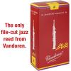 imageVandoren SR3025R Soprano Sax JAVA Red Reeds Strength 25 Box of 10Strength 2